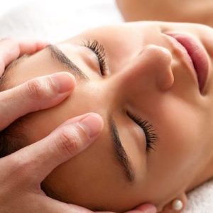 Masaje Indio / Indian Head (30 min)